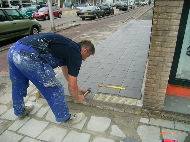 tegelzetters.:corrie kanaalweg ,capelle ad ijssel